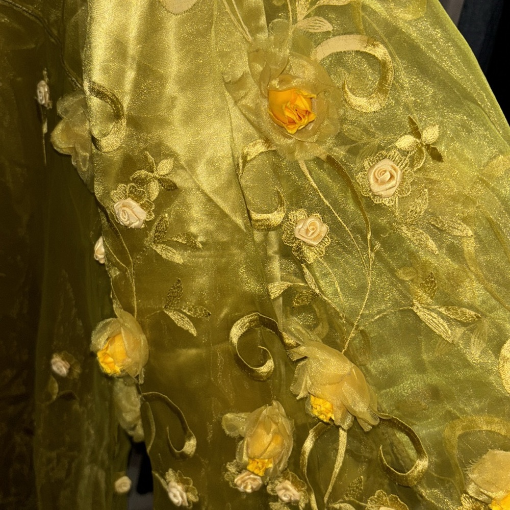 Asian Style Gold 2 Pc. Dress Suit - Picture 2 of 5